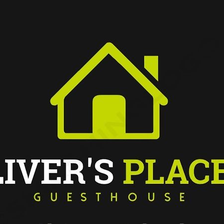 Oliver'S Place Guesthouse Casal Pereiro Exterior foto